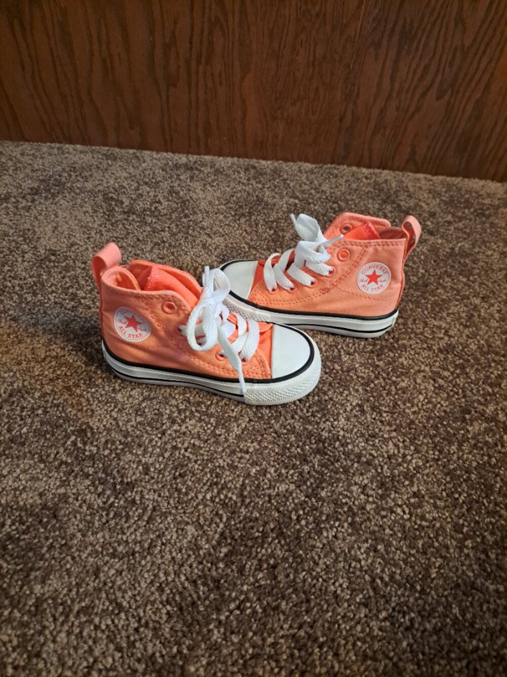 Converse Chuck Taylor All Star high-top toddler sneakers ,bright coral-orange - Picture 5 of 8
